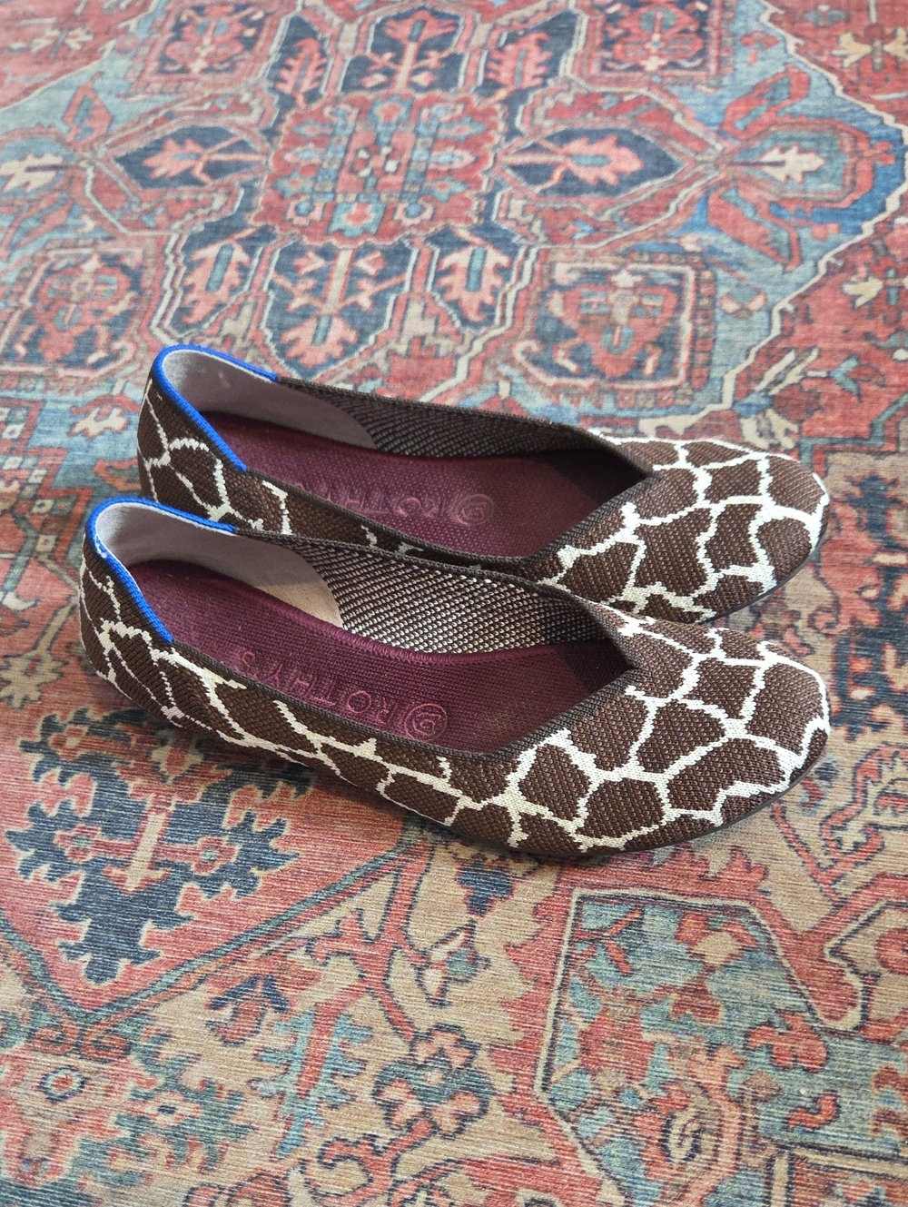 Rothy's The Flat Chestnut Giraffe Size 8